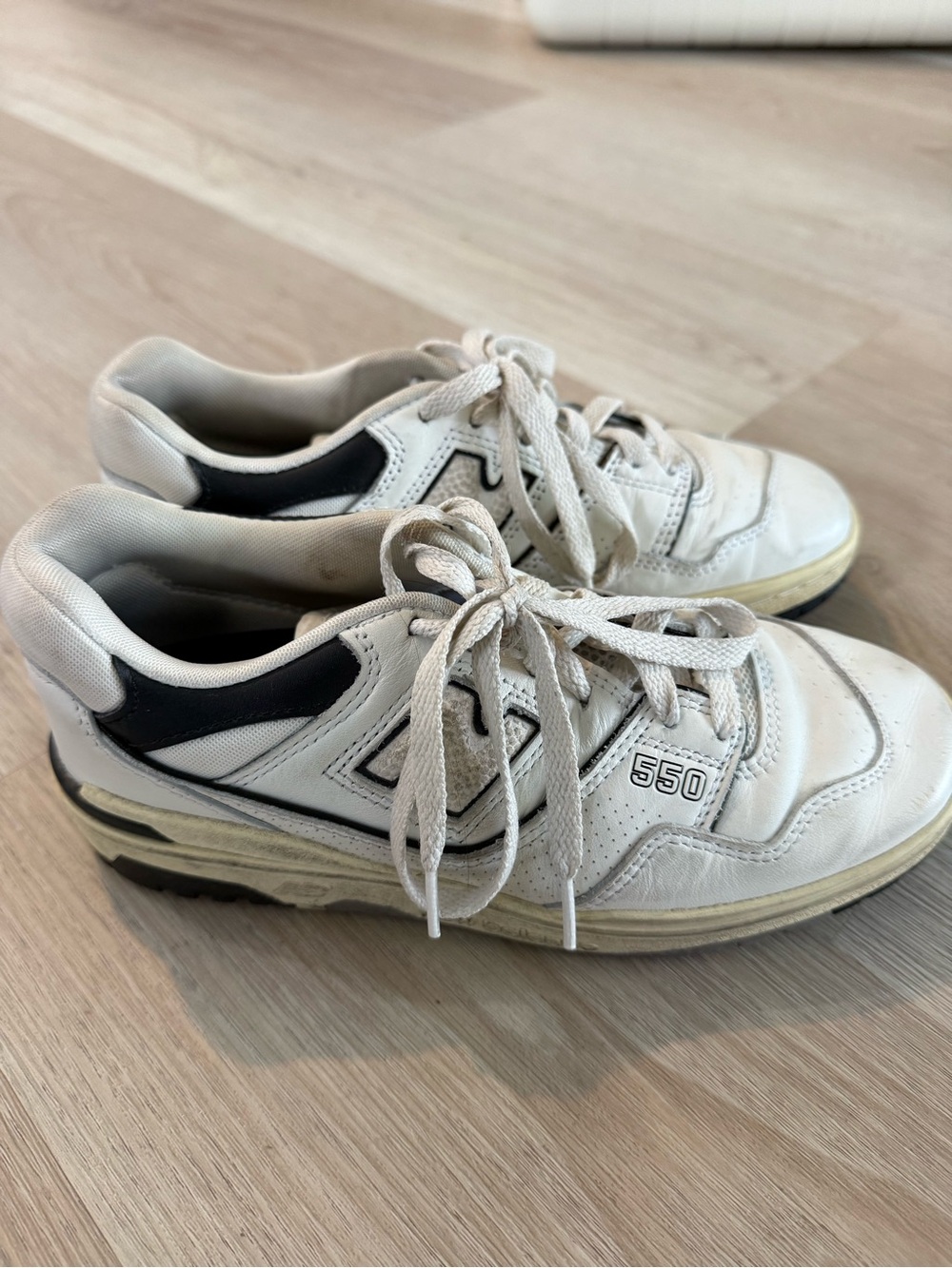 New Balance 550 Sneakers